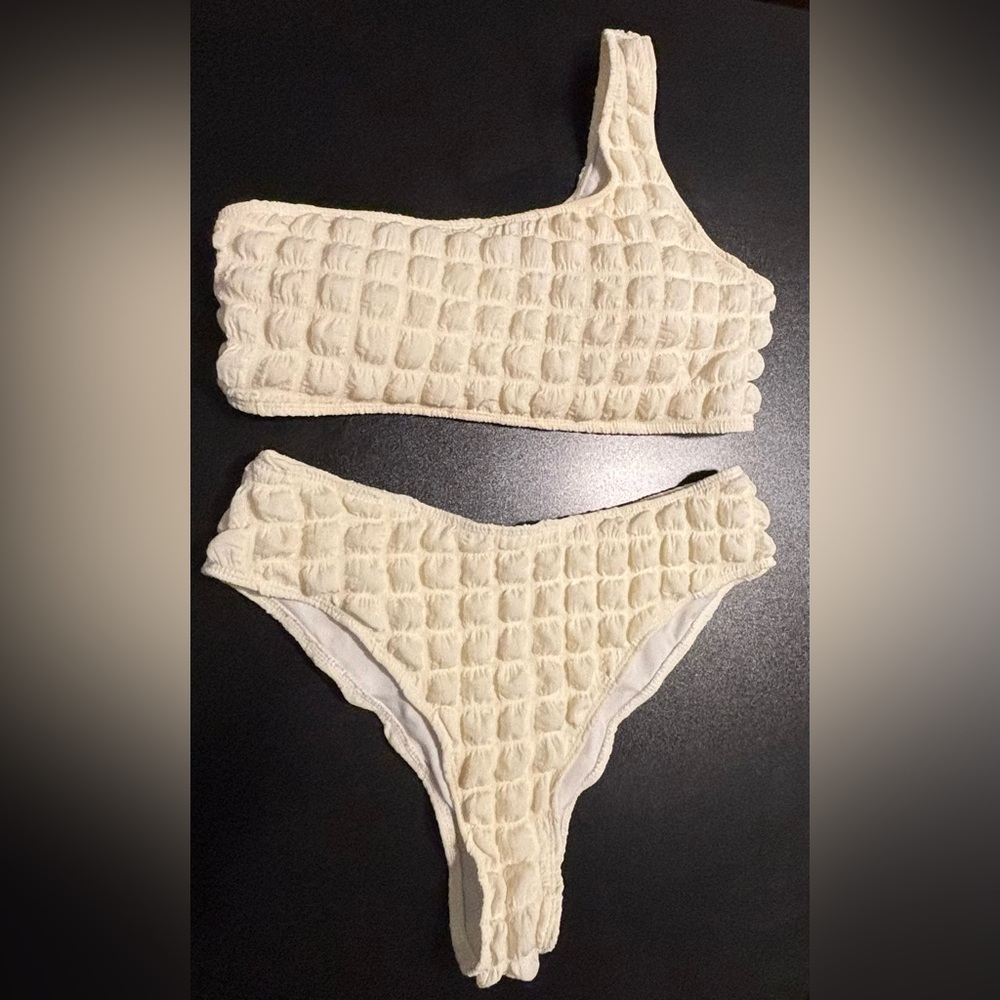Textured Cream Bikini Set
